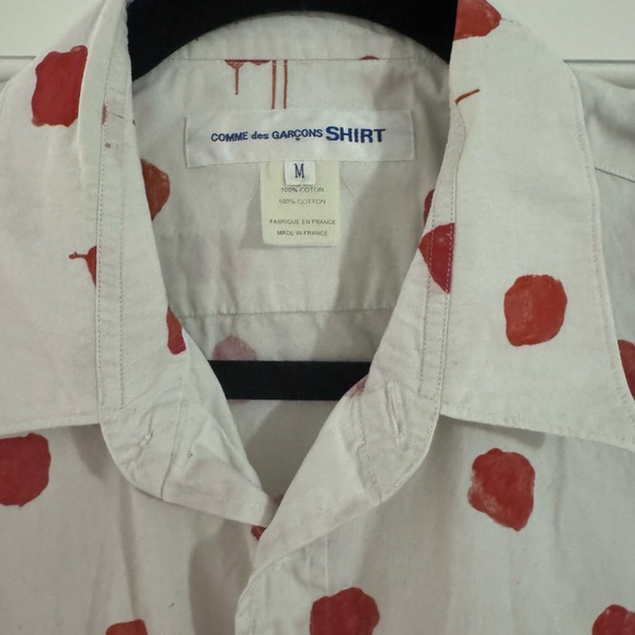 Red ink dot men’s button up shirt medium - Picture 2 of 4